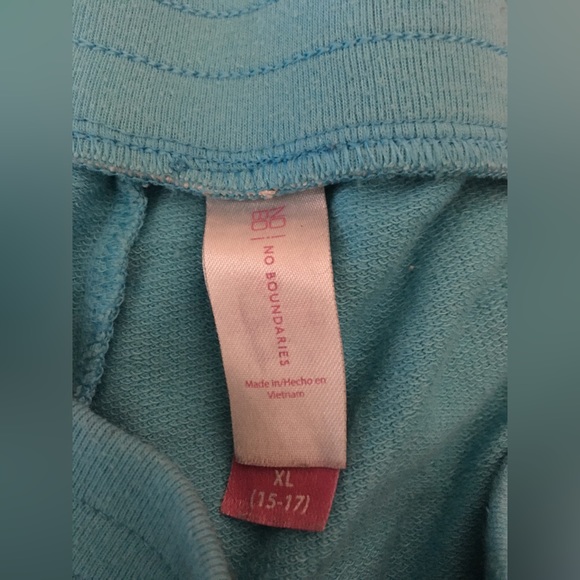 Blue shorts - Picture 2 of 2